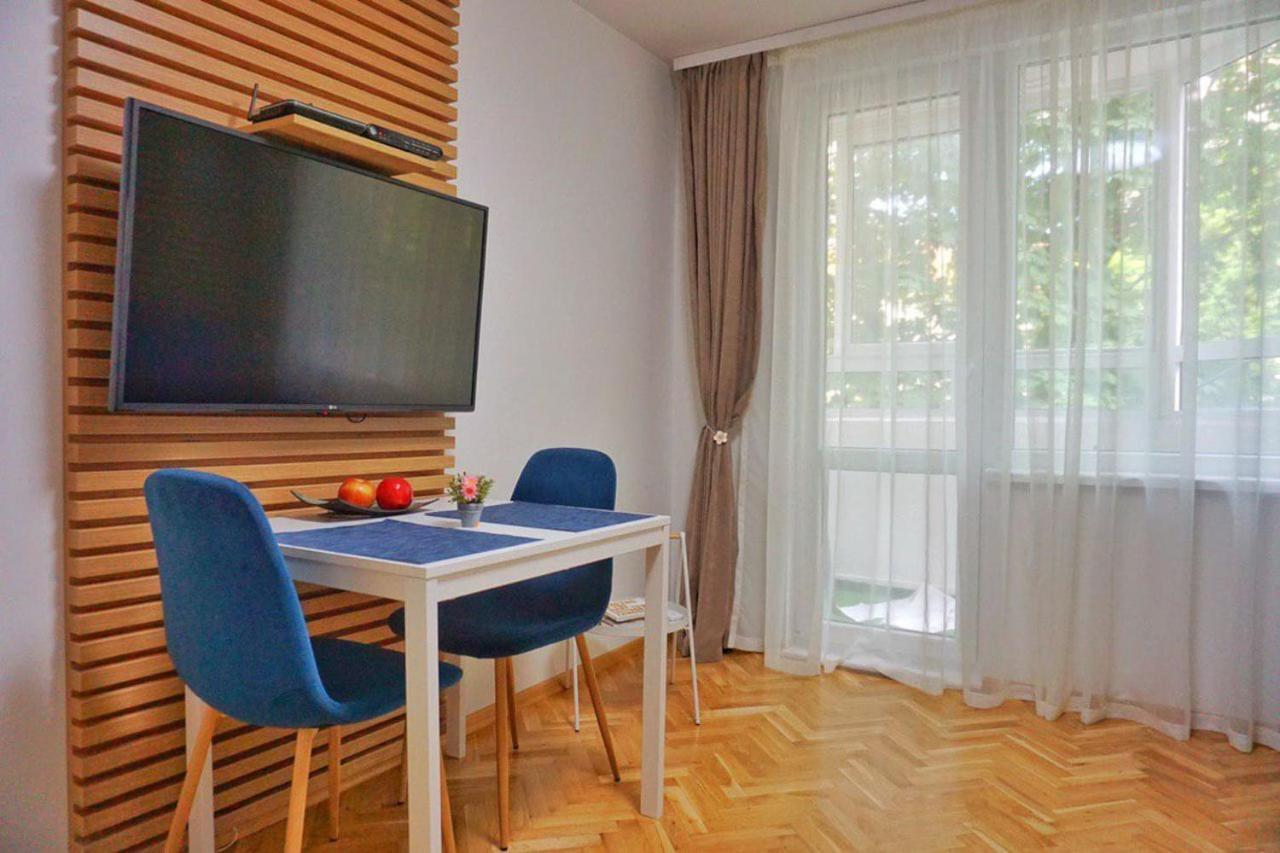 White Central Apartment ヴァルナ エクステリア 写真