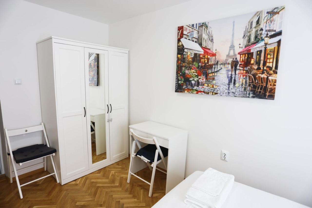 White Central Apartment ヴァルナ エクステリア 写真